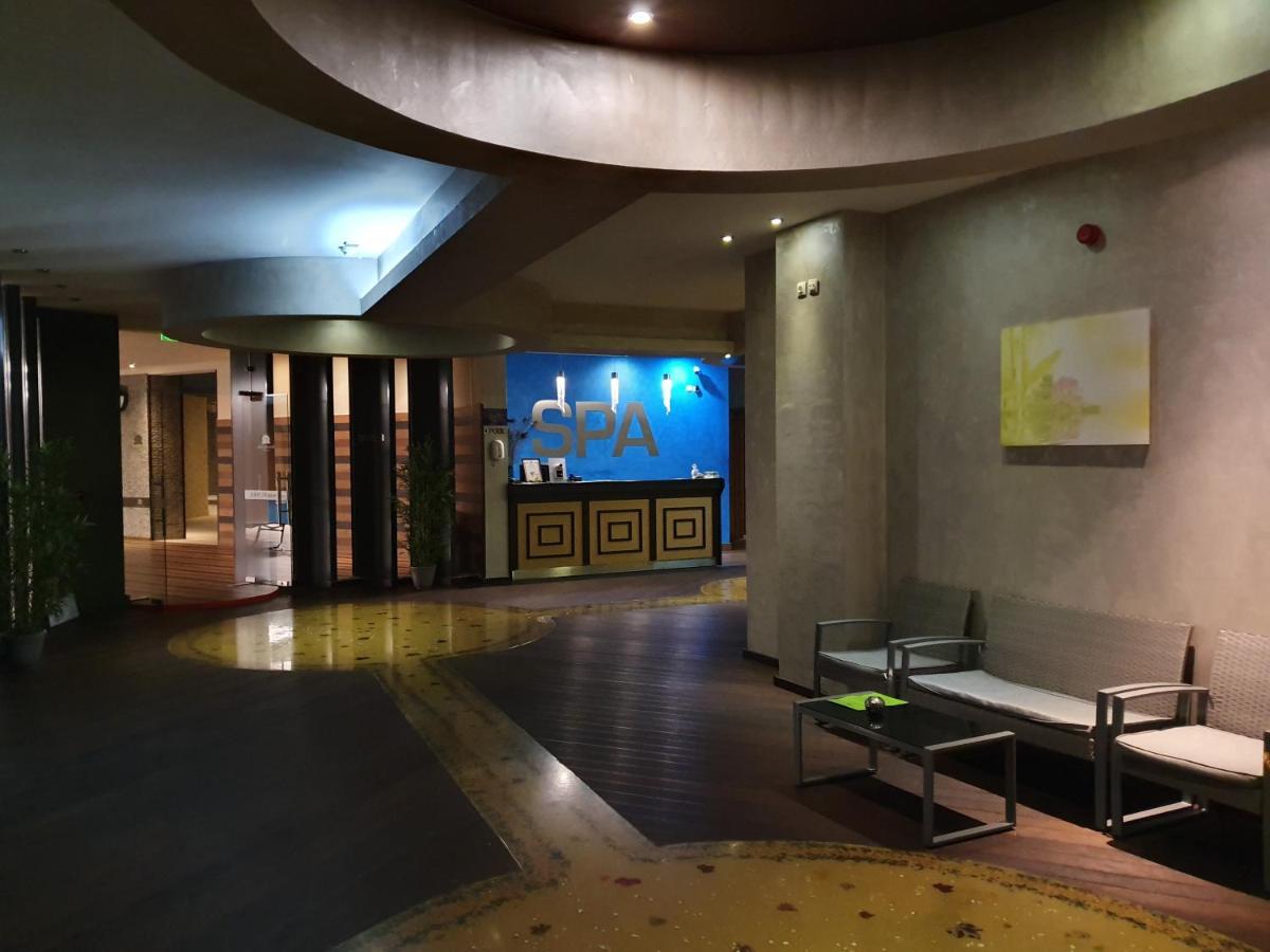 Pinewood Ang Apartment, Semiramida Borovets Hills Экстерьер фото