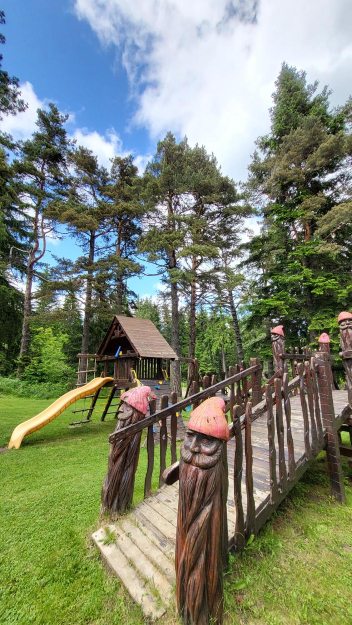 Pinewood Ang Apartment, Semiramida Borovets Hills Экстерьер фото